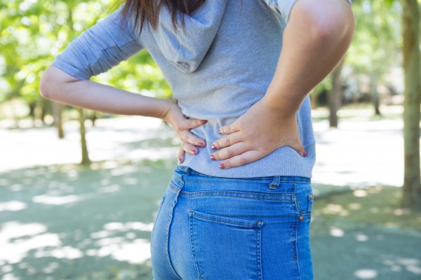 「産後から腰痛がひどくなった…」骨盤だけでなく○○もチェック！サムネイル